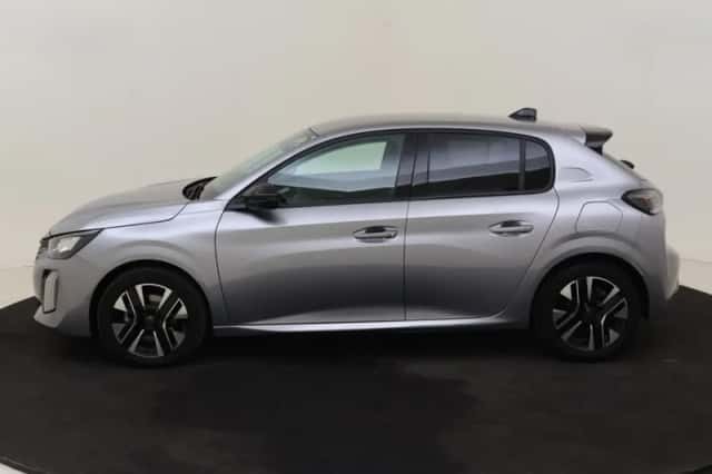 Peugeot 208 (2024) thumbnail 3