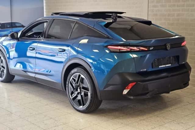 Peugeot 408 (2024) thumbnail 4