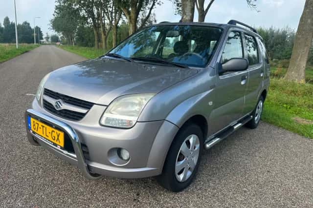 Suzuki Ignis (2003) thumbnail 1
