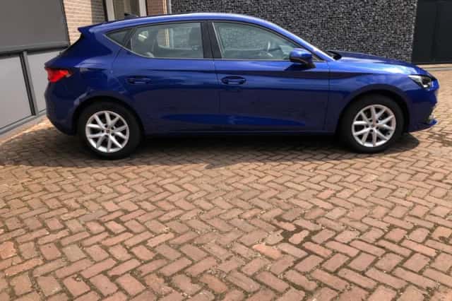 SEAT Leon (2021) thumbnail 4