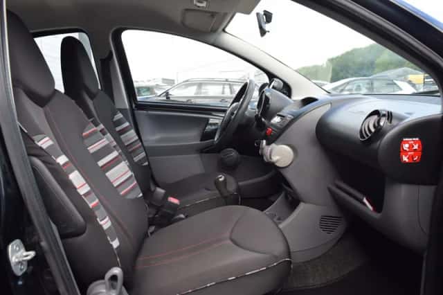 Citroën C1 (2011) thumbnail 3