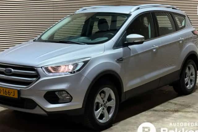 Ford Kuga (2018) thumbnail 1