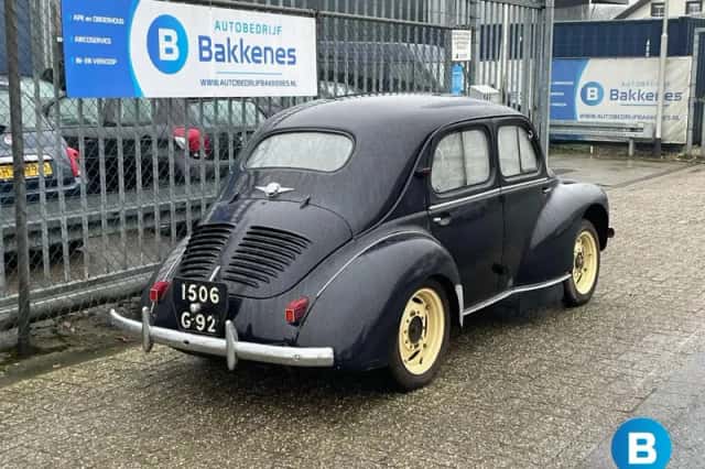Renault 4 (1954) thumbnail 4