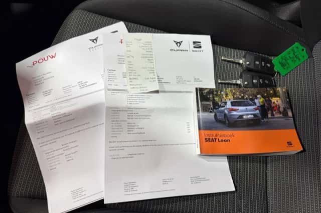 SEAT Leon (2018) thumbnail 5