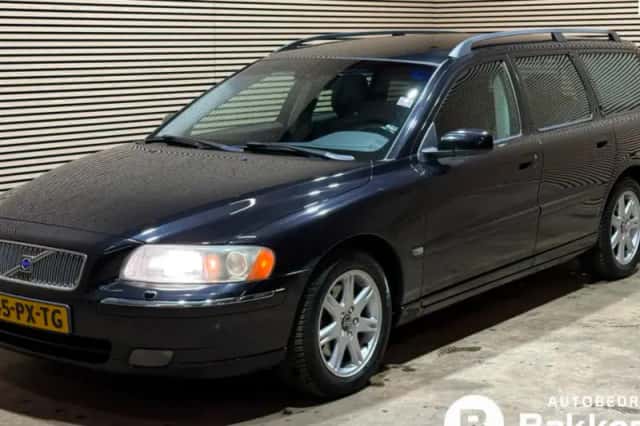 Volvo V70 (2005) thumbnail 1