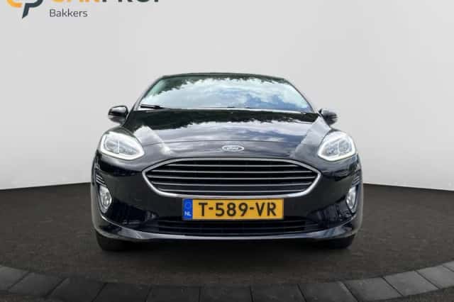 Ford Fiesta (2021) thumbnail 4