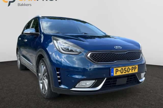 Kia Niro (2018) thumbnail 2