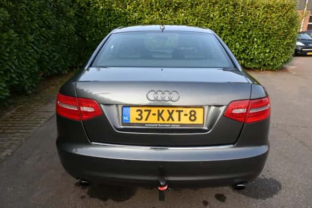 Audi A6 (2010) thumbnail 6