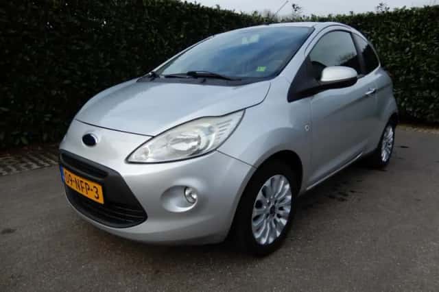 Ford Ka (2010) thumbnail 2