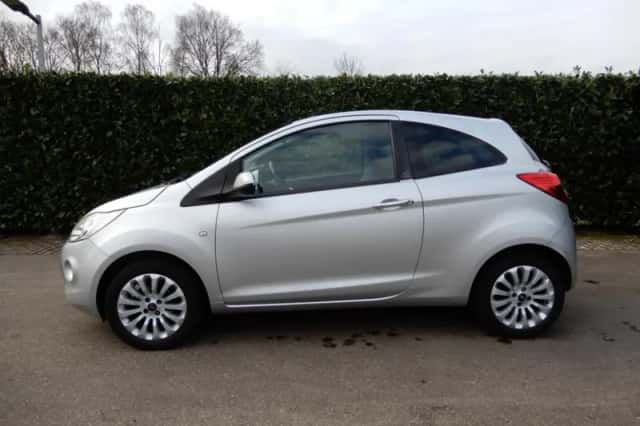 Ford Ka (2010) thumbnail 4