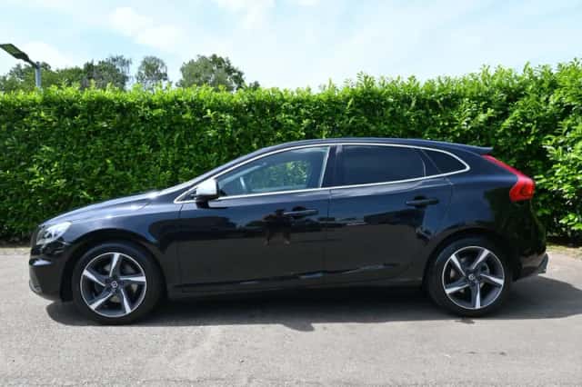 Volvo V40 (2014) thumbnail 4