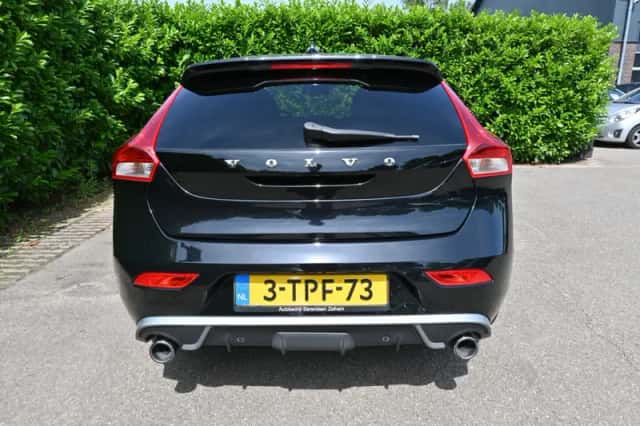 Volvo V40 (2014) thumbnail 6