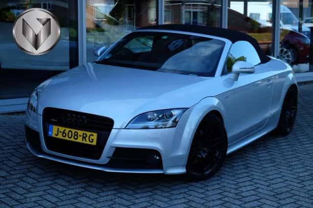 Audi TT (2014) thumbnail 2