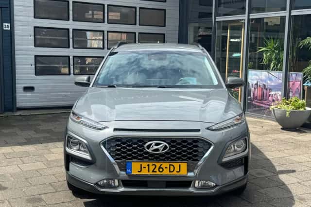 Hyundai Kona (2020) thumbnail 2