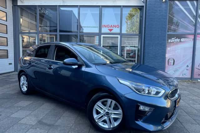 Kia Ceed (2020) thumbnail 3