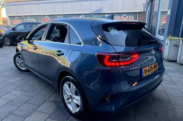Kia Ceed (2020) thumbnail 6