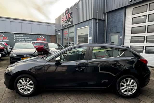 Mazda 3 (2014) thumbnail 5