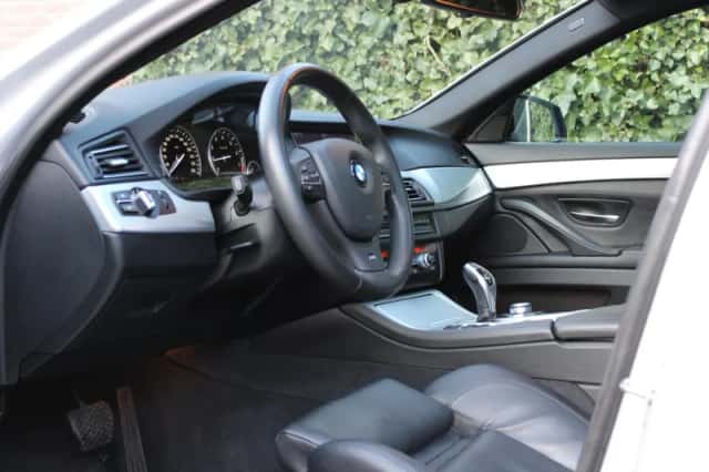 BMW 5-Serie (2013) thumbnail 6