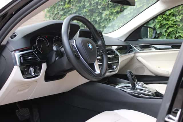 BMW 5-Serie (2017) thumbnail 6