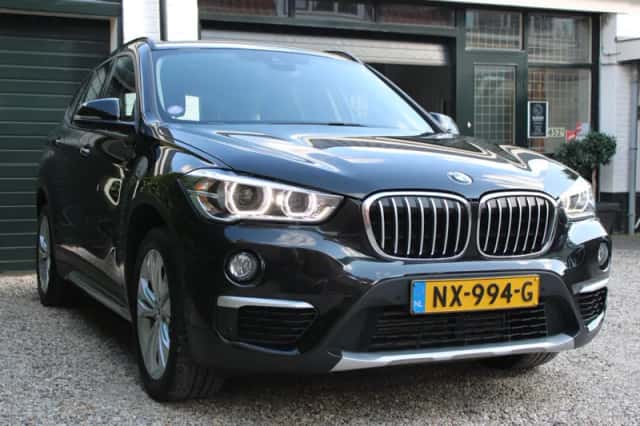 BMW X1 (2017) thumbnail 4