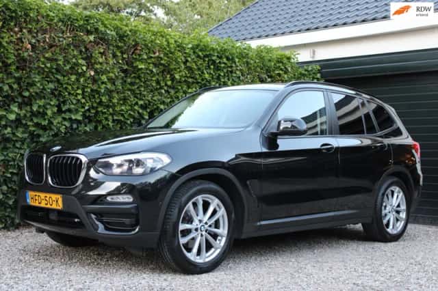 BMW X3 (2019) thumbnail 2