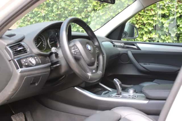 BMW X3 (2016) thumbnail 6