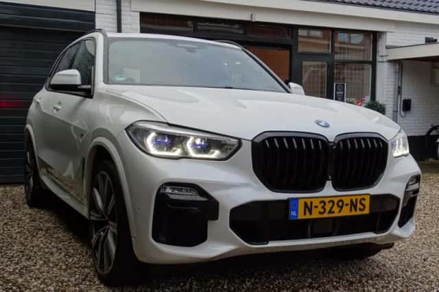 BMW X5 (2019) thumbnail 4