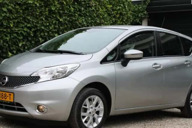 Nissan Note (2015) thumbnail 1