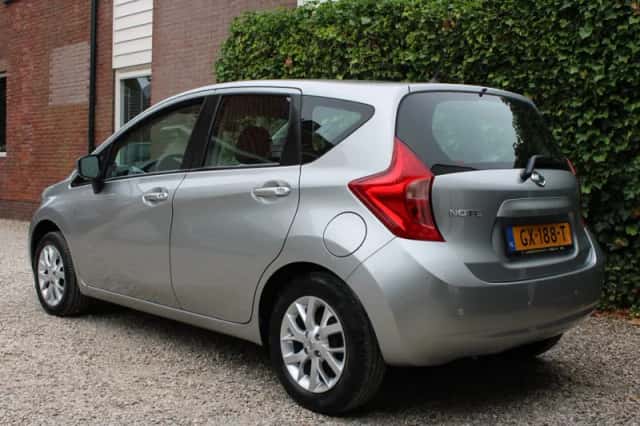 Nissan Note (2015) thumbnail 3