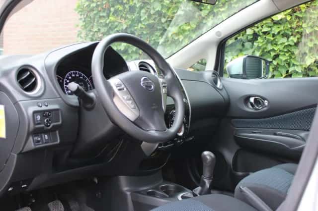 Nissan Note (2015) thumbnail 6