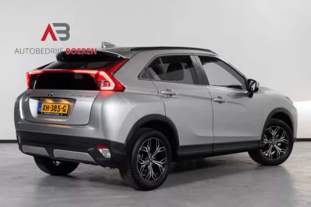 Mitsubishi Eclipse Cross (2019) thumbnail 4