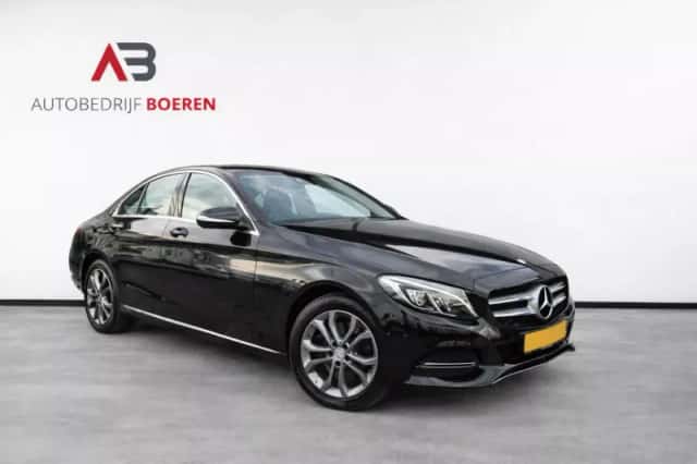 Mercedes-Benz C-Klasse (2015) thumbnail 2