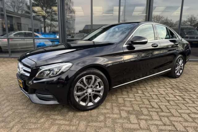 Mercedes-Benz C-Klasse (2015) thumbnail 6