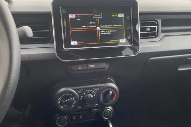 Suzuki Ignis (2024) thumbnail 6