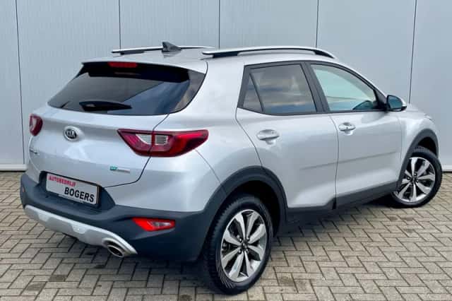 Kia Stonic (2026) thumbnail 2