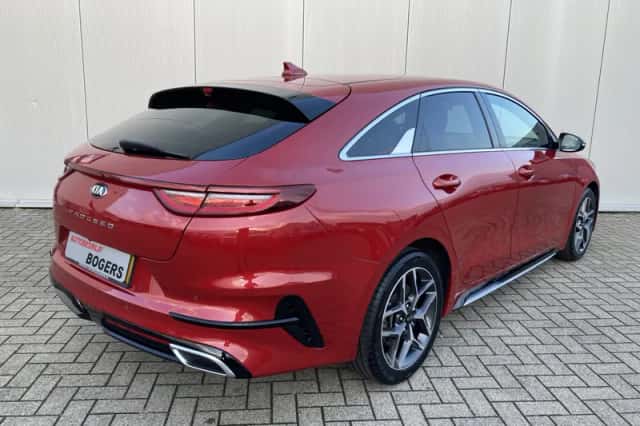 Kia Proceed (2026) thumbnail 6