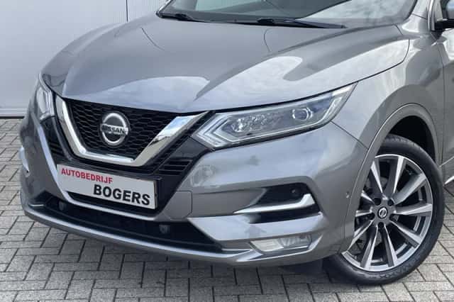 Nissan Qashqai (2020) thumbnail 4