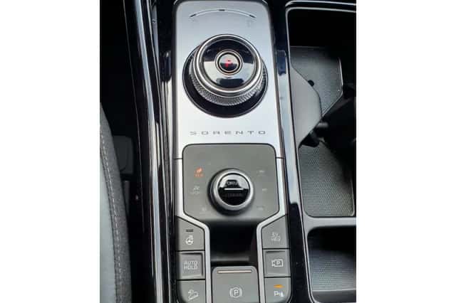 Kia Sorento (2026) thumbnail 6