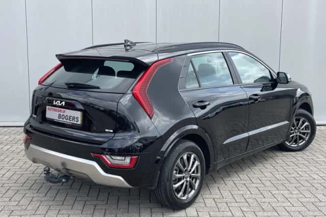 Kia Niro (2022) thumbnail 2