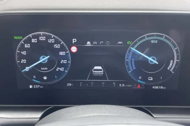 Kia Niro (2022) thumbnail 6