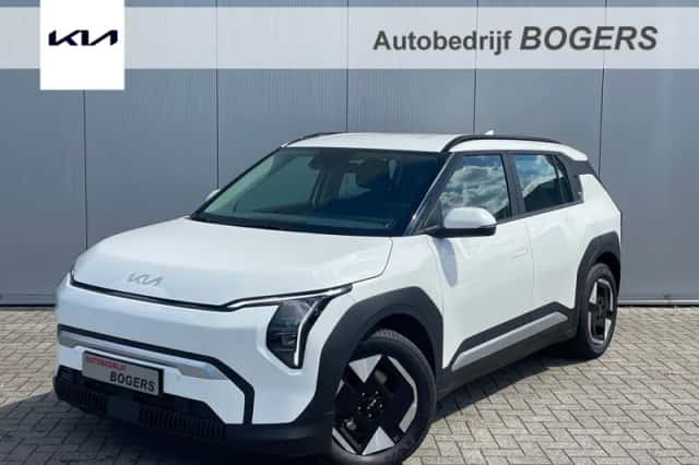 Kia EV3 (2026) thumbnail 1