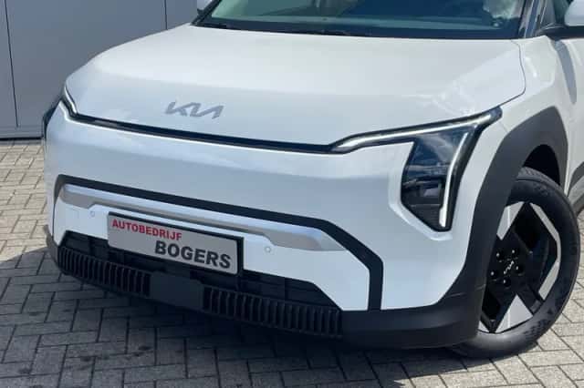Kia EV3 (2026) thumbnail 4