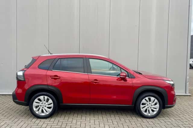 Suzuki S-Cross (2026) thumbnail 3