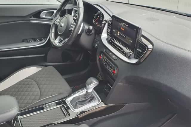 Kia Proceed (2026) thumbnail 5