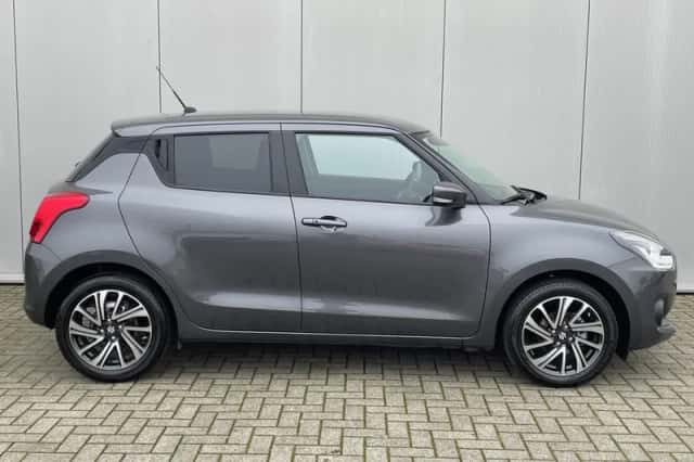 Suzuki Swift (2024) thumbnail 3