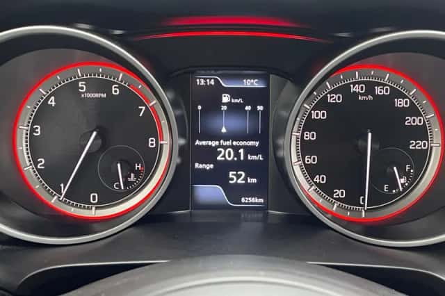 Suzuki Swift (2024) thumbnail 6