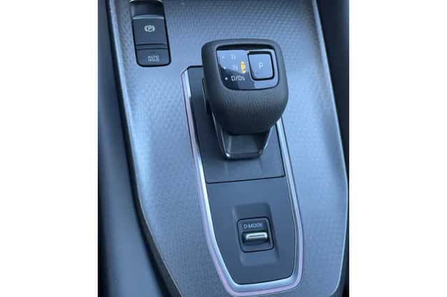 Nissan Qashqai (2024) thumbnail 6