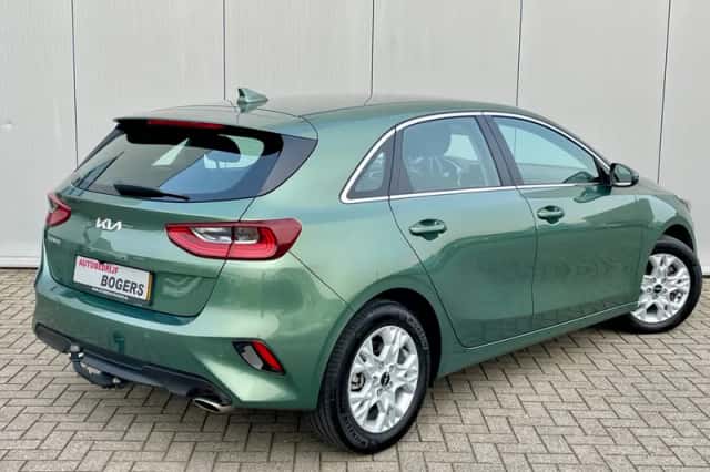 Kia Ceed (2026) thumbnail 2