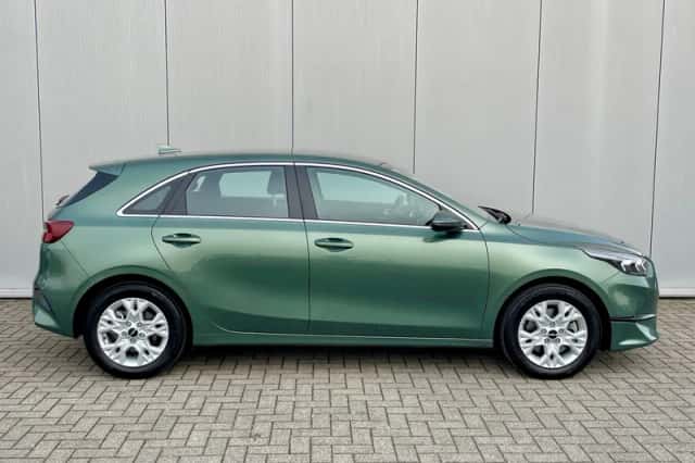 Kia Ceed (2026) thumbnail 3