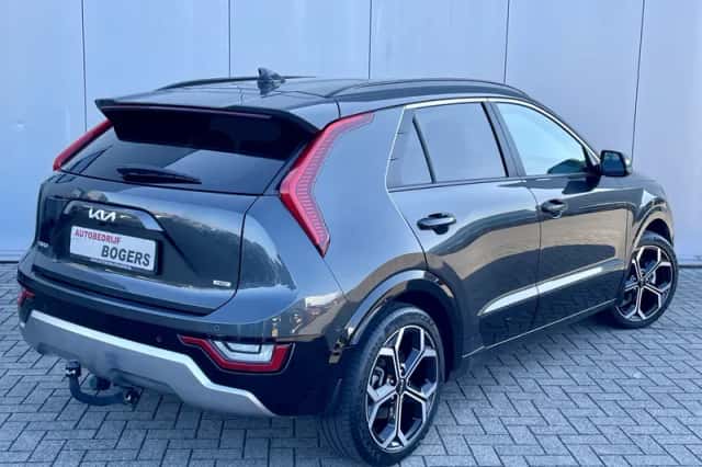 Kia Niro (2023) thumbnail 2